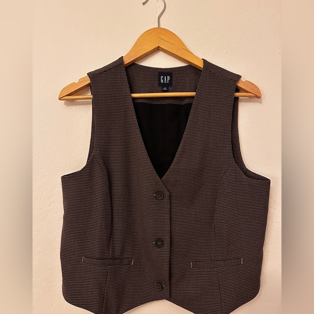 GAP Houndstooth Brown Vest